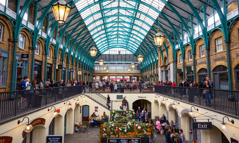This image has an empty alt attribute; its file name is london-travel-guide-covent-market.jpg