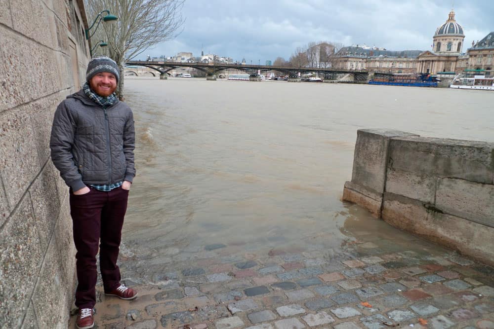 Explore Paris Neighborhoods